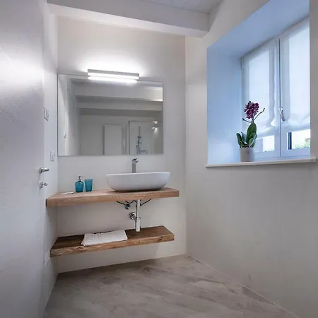 Picalof Apartment