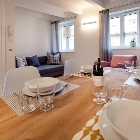 Picalof Apartment