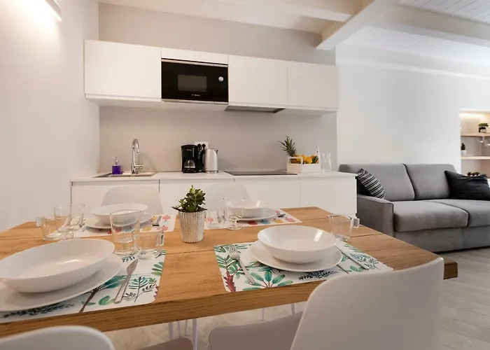 Apartament Picalof *